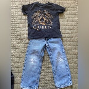 5t Levi's Blue Denim Jeans bundled with 5t Queen T-shirt